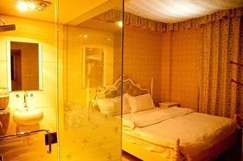 Lucky 5 Million Express Hotel Yuxi คุนหมิง ภายนอก รูปภาพ