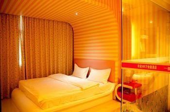 Lucky 5 Million Express Hotel Yuxi คุนหมิง ภายนอก รูปภาพ